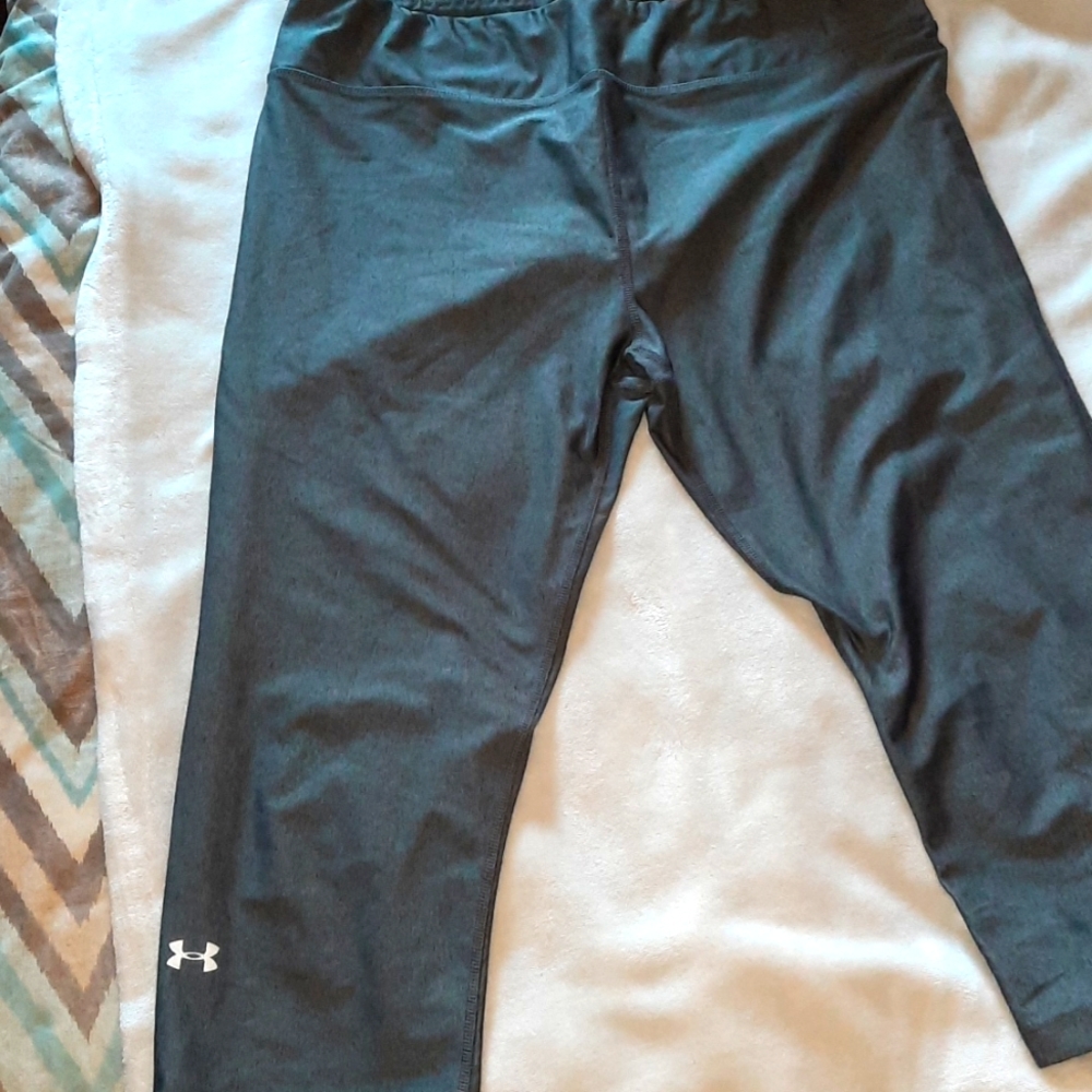 Capris